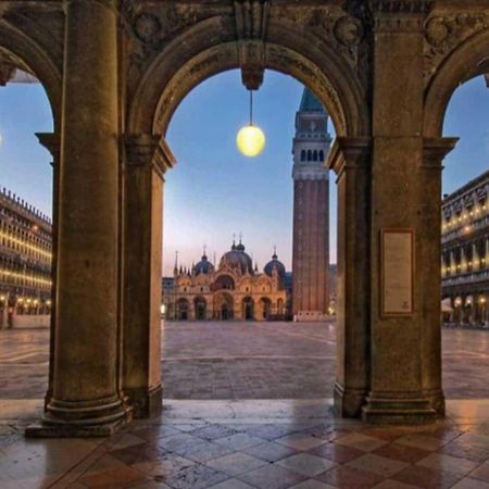 Venice Gold Room Veneza Exterior foto